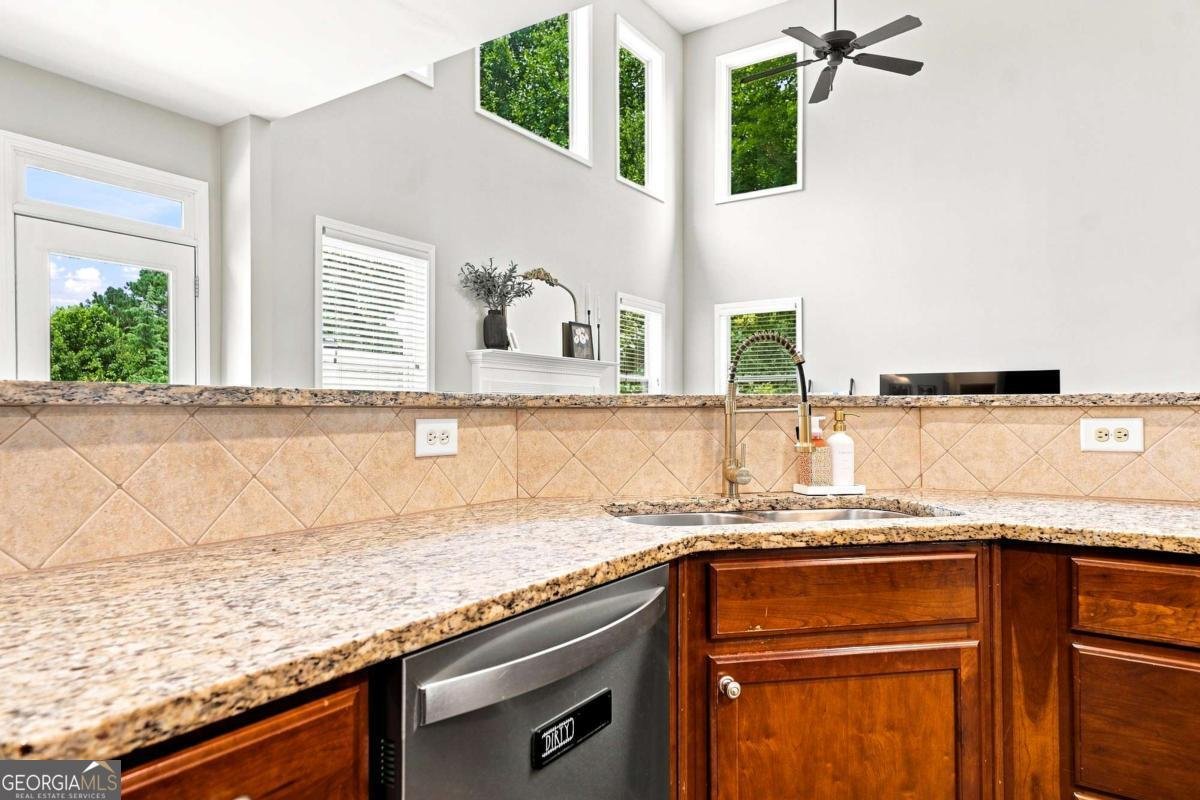 100 Bradshaw Park Drive Woodstock - Photo 24
