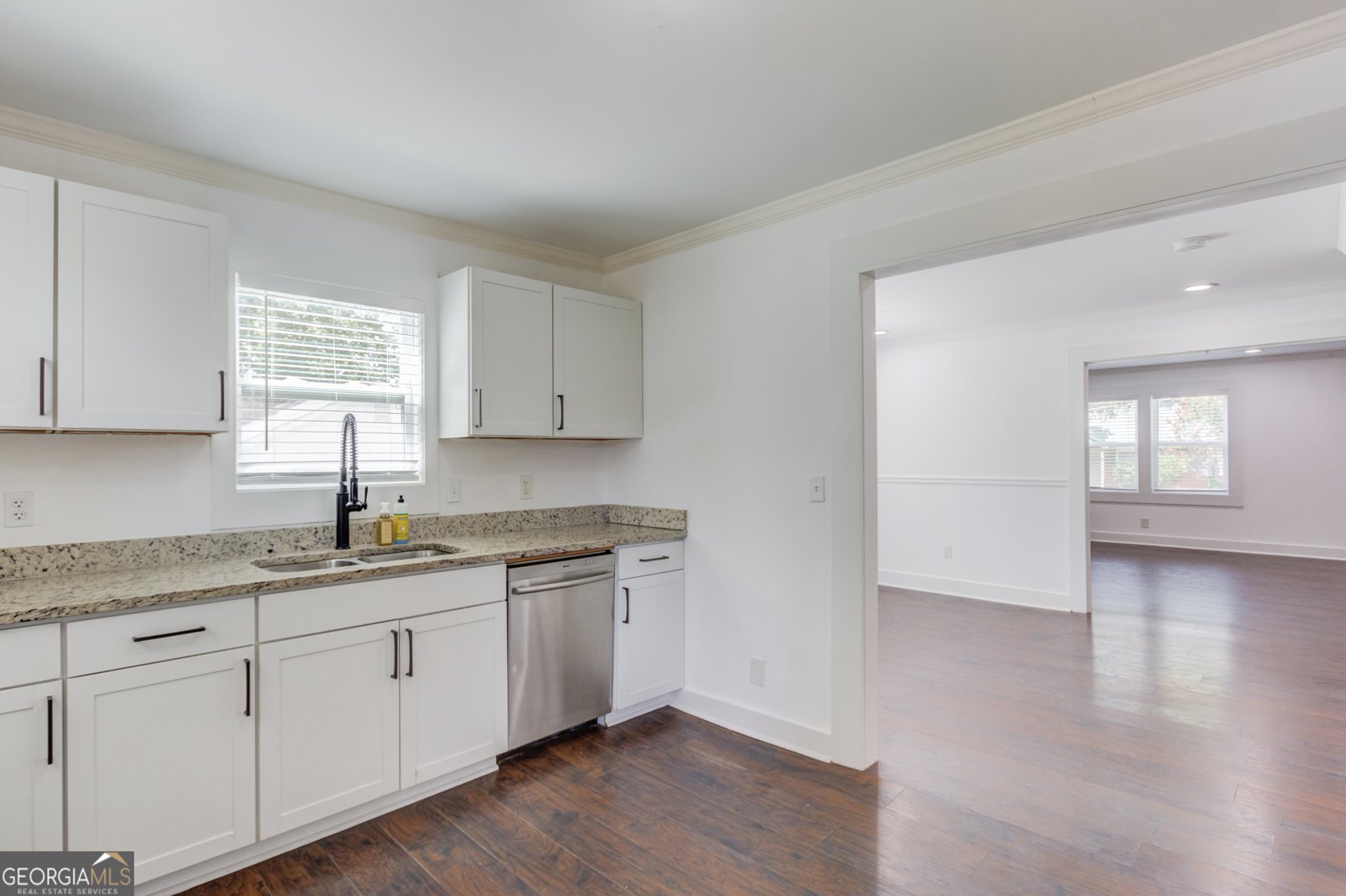 170 Shields Street Winder - Photo 10