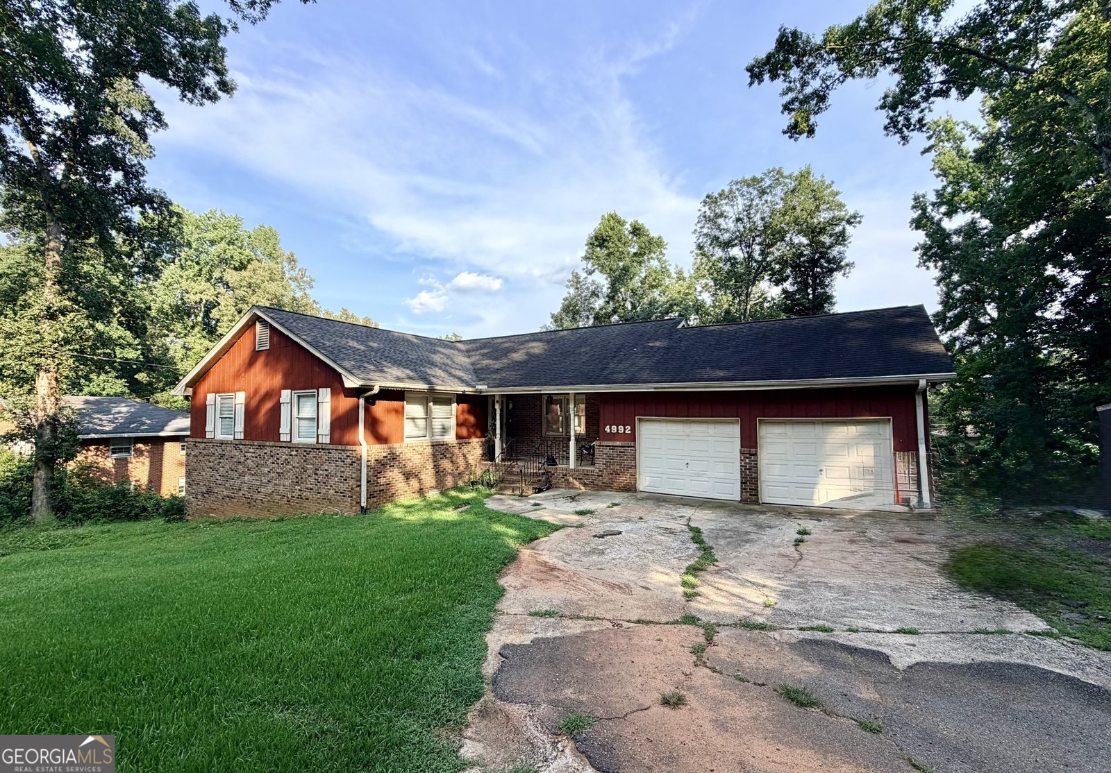 4992 Green Oak Drive Lilburn - main photo