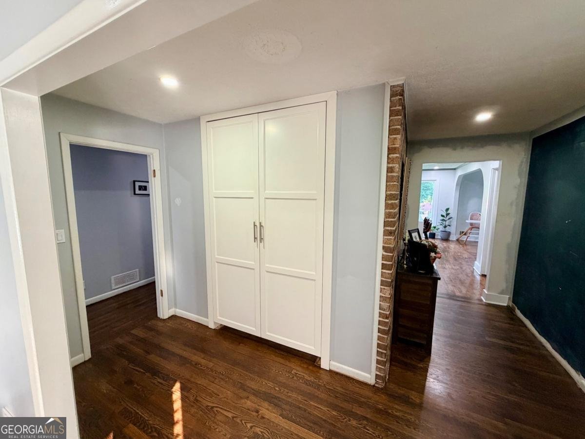 4992 Green Oak Drive Lilburn - Photo 7