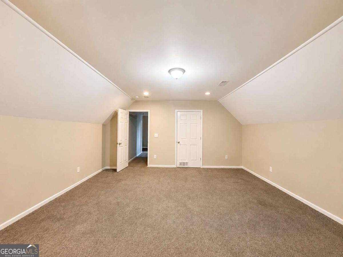 1185 Home Place Drive Lawrenceville - Photo 32