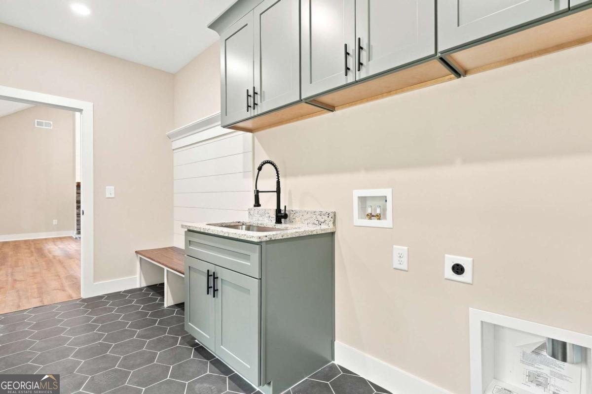 647 McCollum Drive Canton - Photo 32