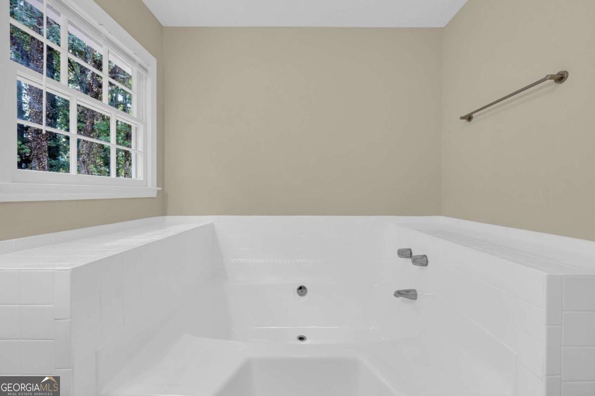 1426 Emerald Pine Court Lawrenceville - Photo 31
