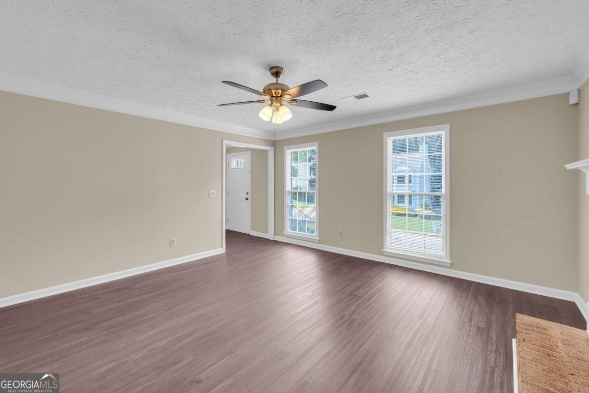 1426 Emerald Pine Court Lawrenceville - Photo 9