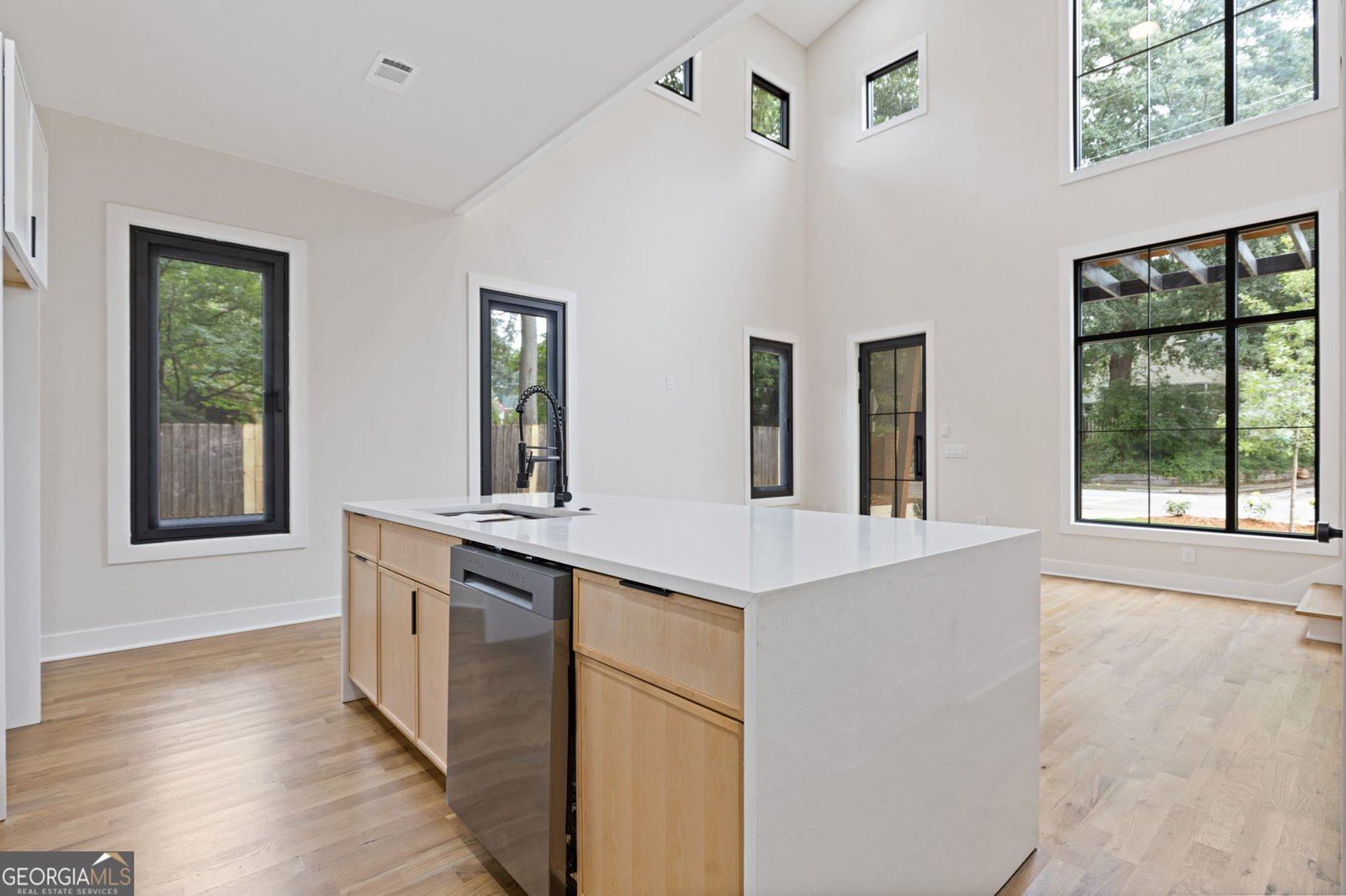 631 Flat Shoals Avenue Atlanta - Photo 9