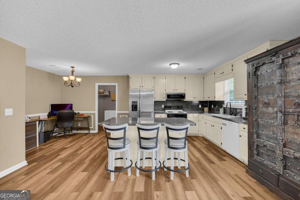 1102 Carl Bethlehem Road Winder - Photo 16