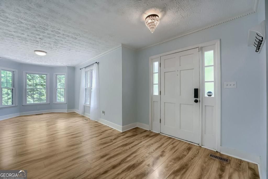 1504 Mill Creek Court Marietta - Photo 11