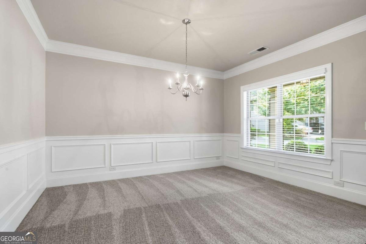 318 Corine Court Lawrenceville - Photo 10