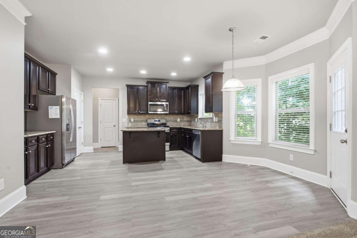 318 Corine Court Lawrenceville - Photo 9