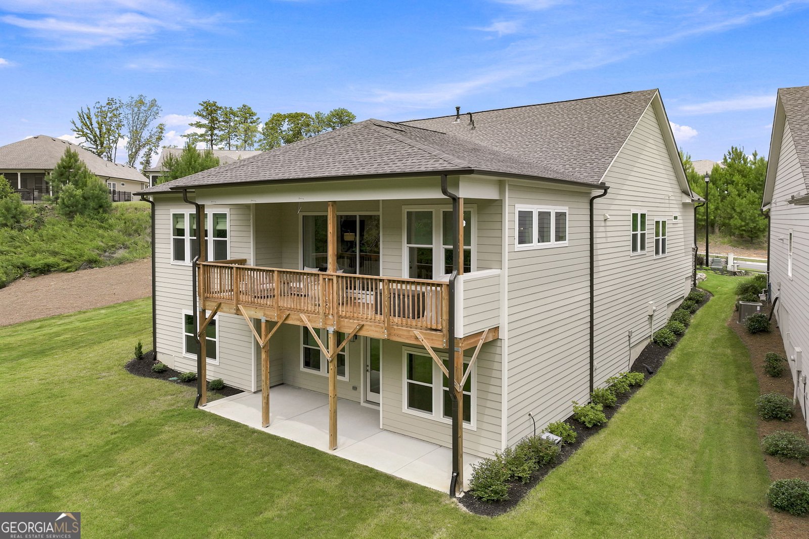 7012 Cottage Grove Drive Flowery Branch - Photo 11