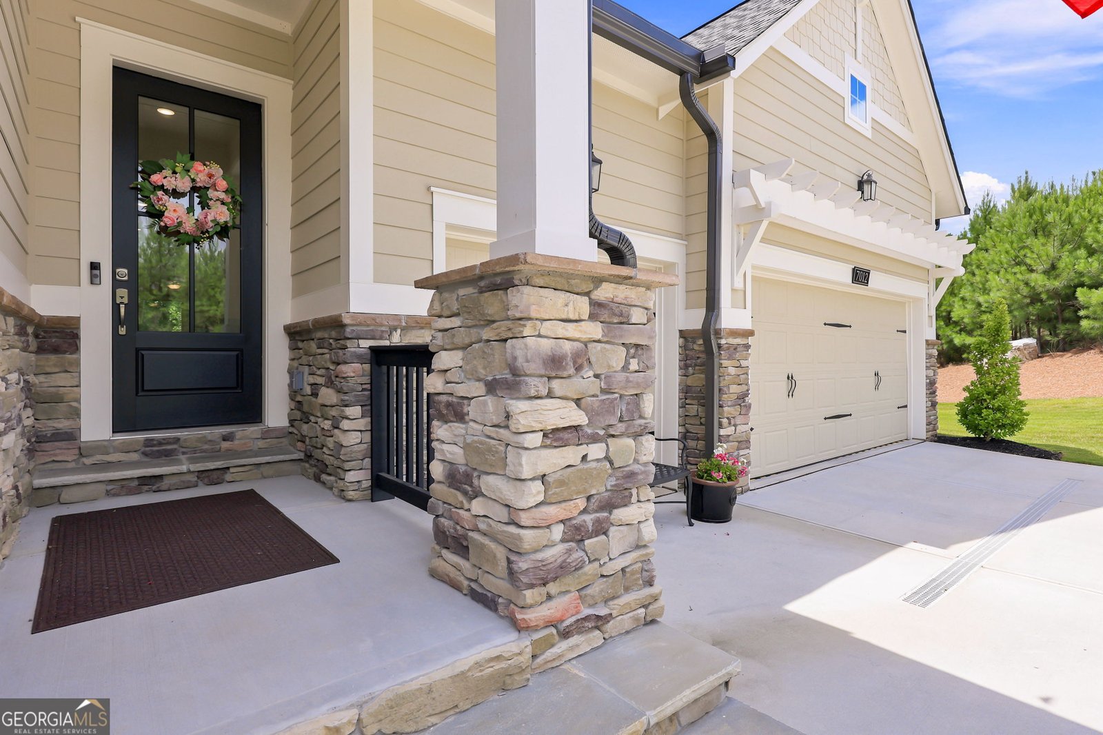 7012 Cottage Grove Drive Flowery Branch - Photo 12