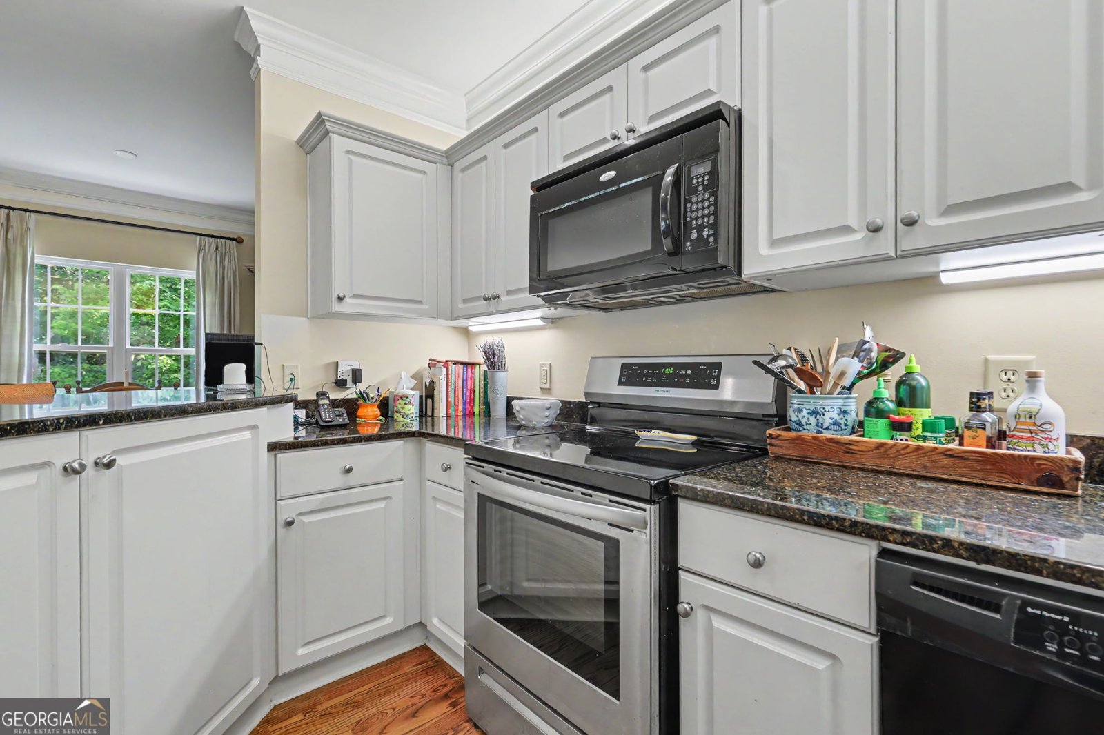 571 Killearney Way Clayton - Photo 6