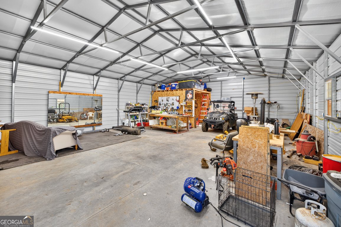2100 Westbrook Road Commerce - Photo 36