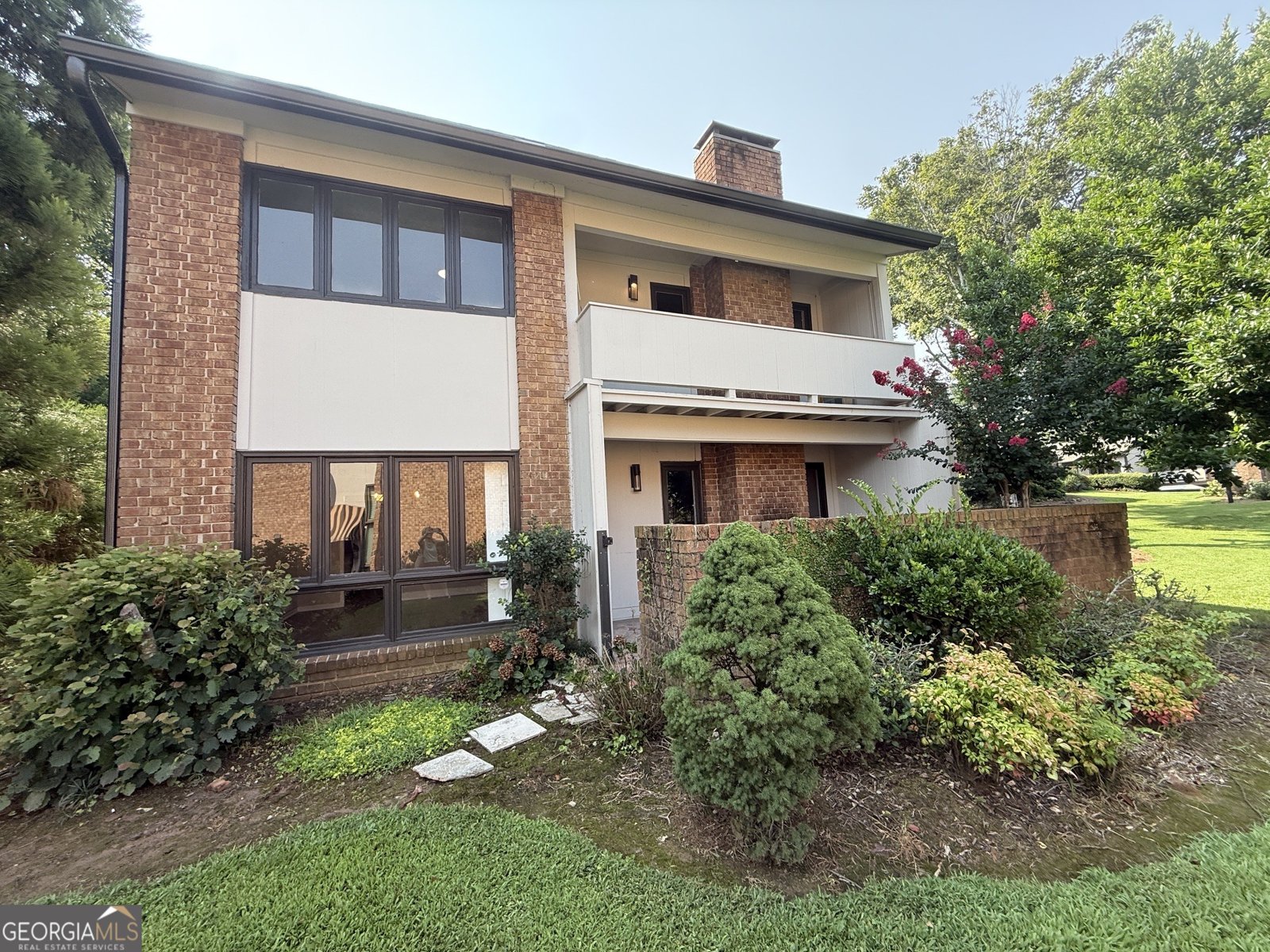 3240 Clairmont North Atlanta - main photo