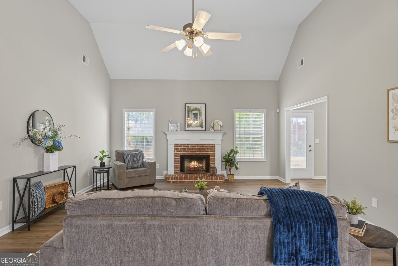 183 Melrose Creek Drive Stockbridge - Photo 18