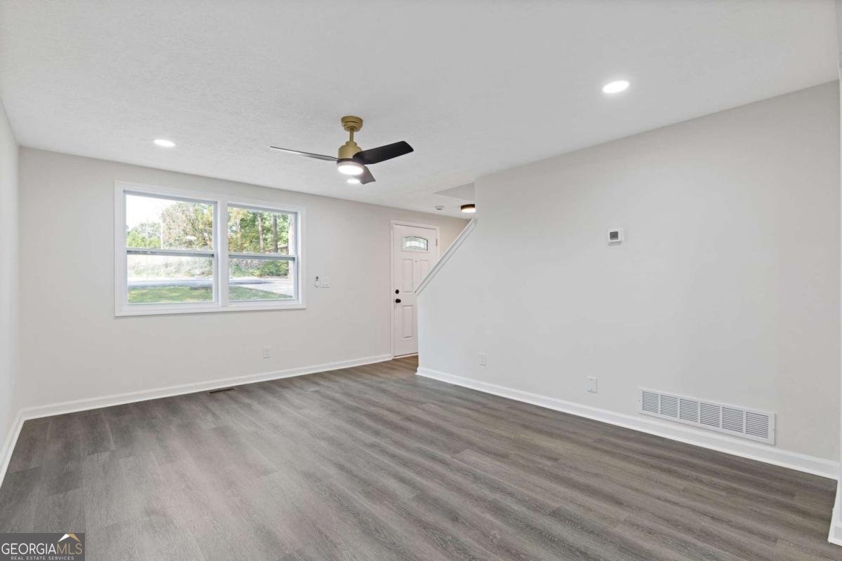 5420 Robin Hill Court Norcross - Photo 6