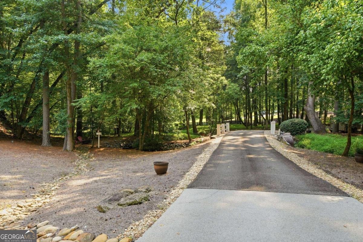 1050 Branch Road Canton - Photo 10