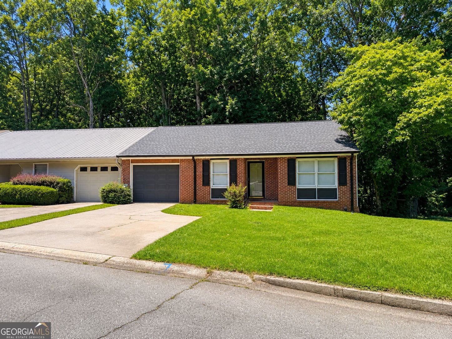 151 Wrenwood Lane Carrollton - main photo