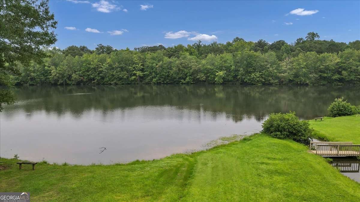 1182 Country Court Lawrenceville - Photo 32