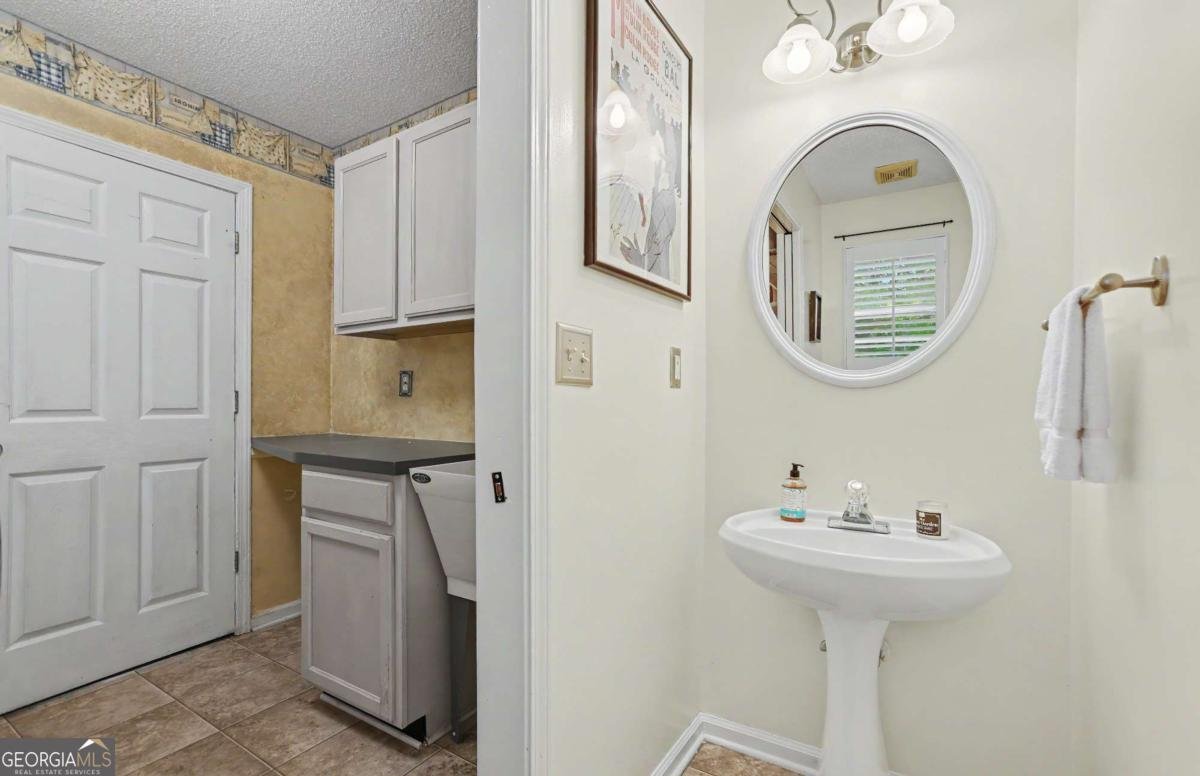 5620 ORouke Road Buford - Photo 14