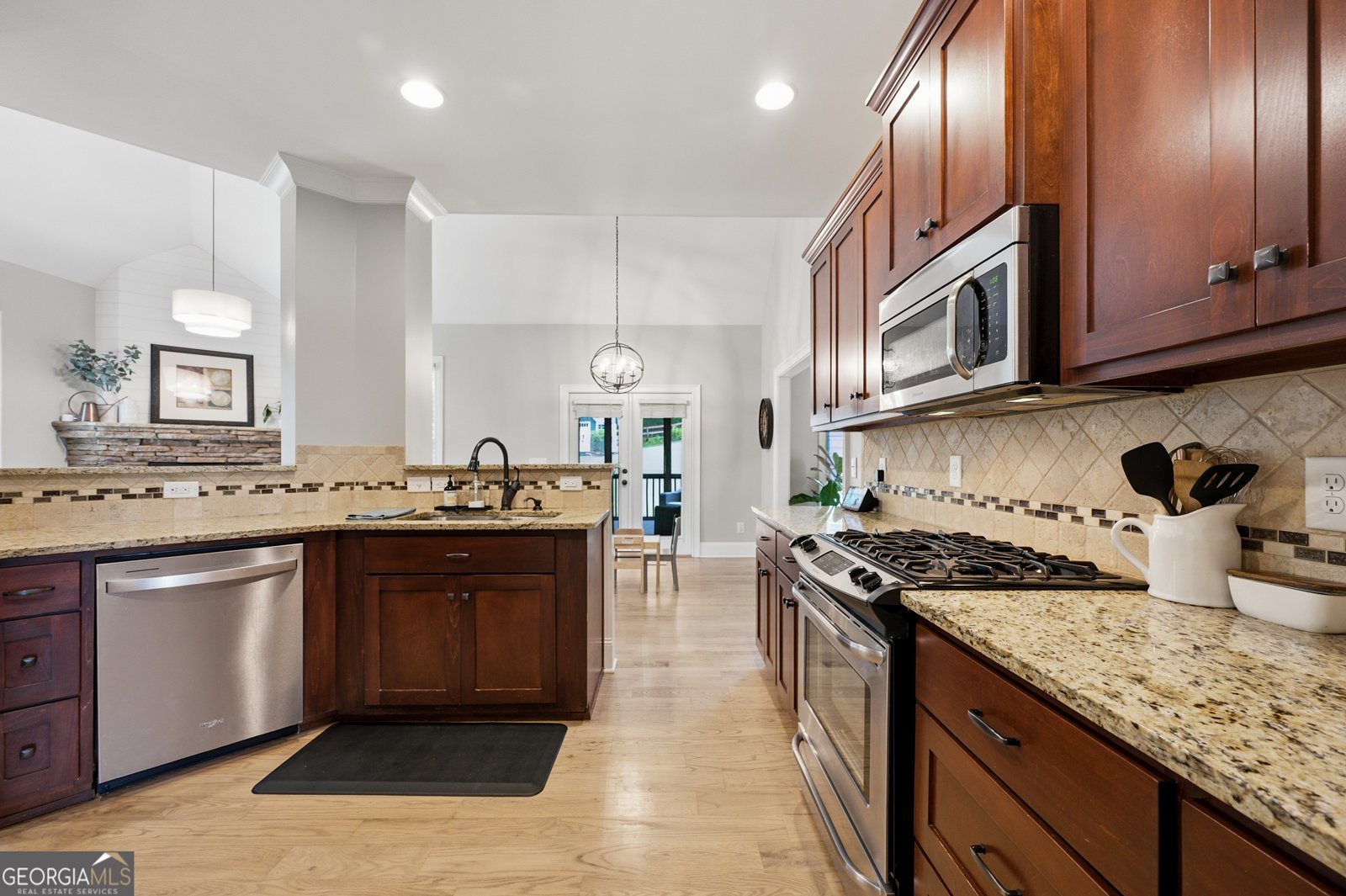 410 Kings Point Drive Canton - Photo 15