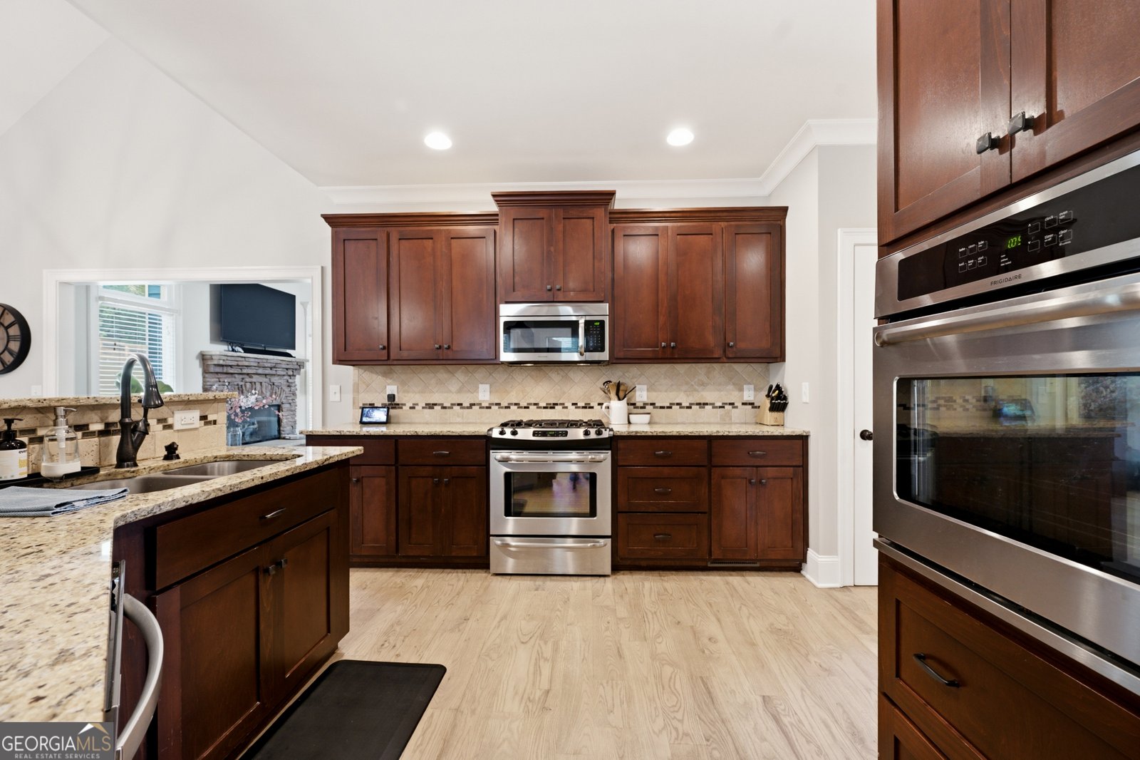 410 Kings Point Drive Canton - Photo 16