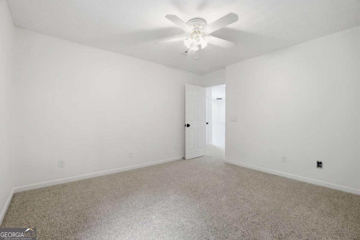 522 Carrington Court Canton - Photo 28