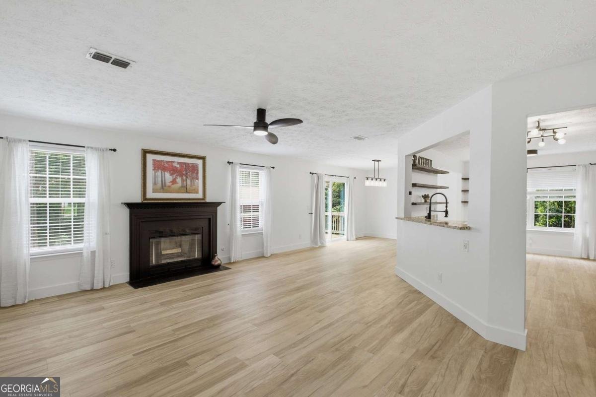 522 Carrington Court Canton - Photo 7