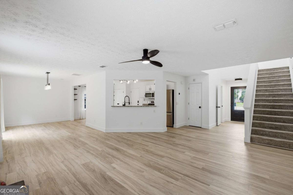 522 Carrington Court Canton - Photo 8
