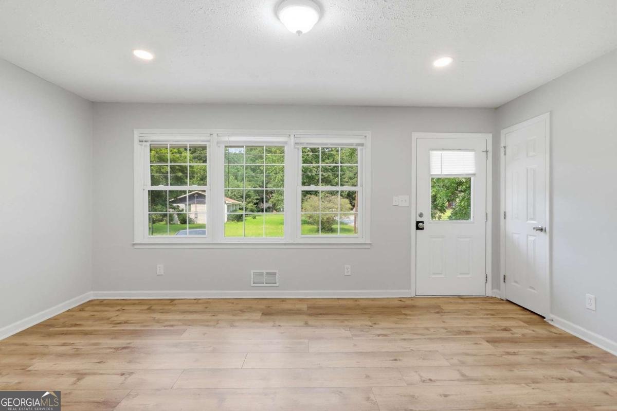3422 Eisenhower Circle Atlanta - Photo 10