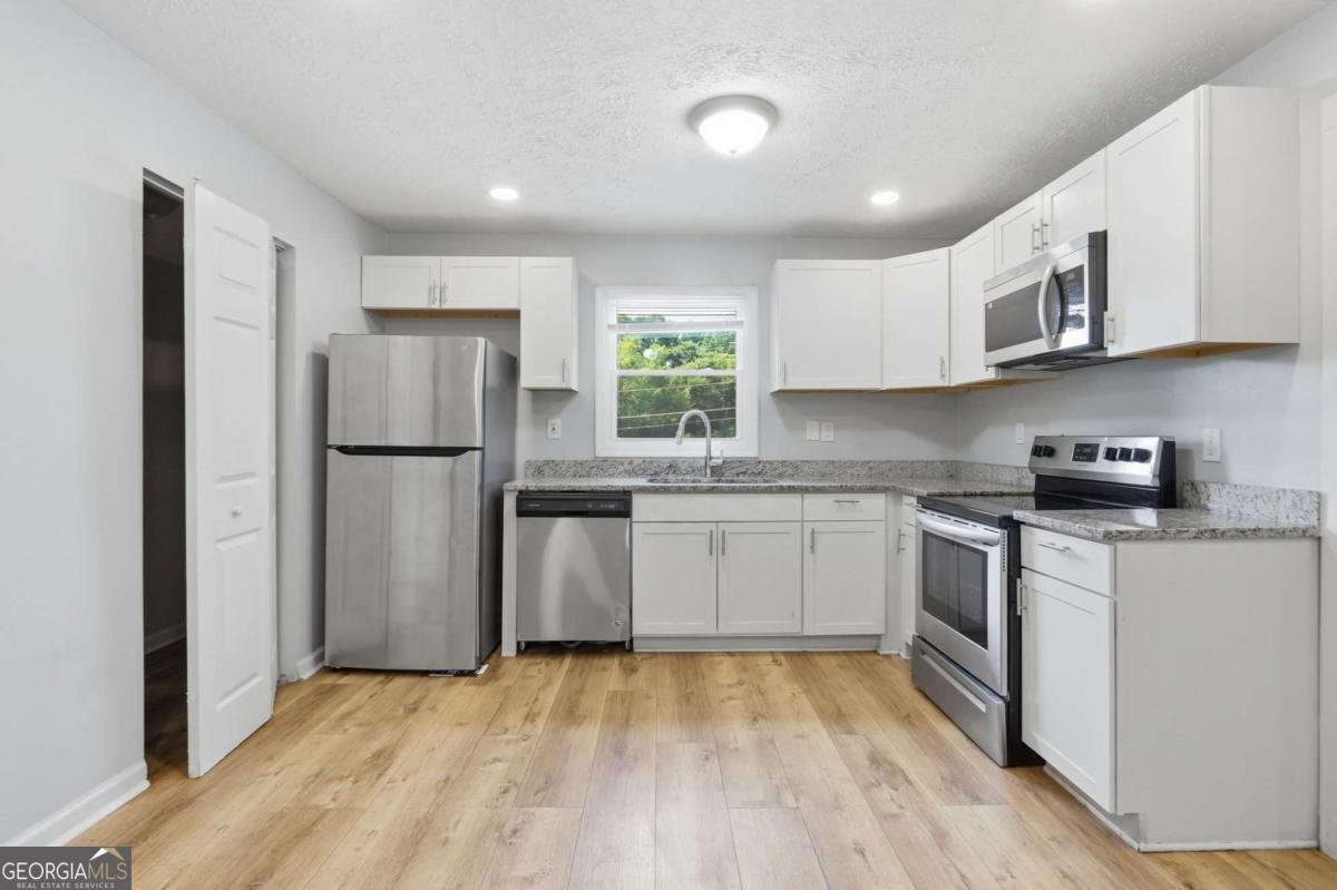 3422 Eisenhower Circle Atlanta - Photo 13