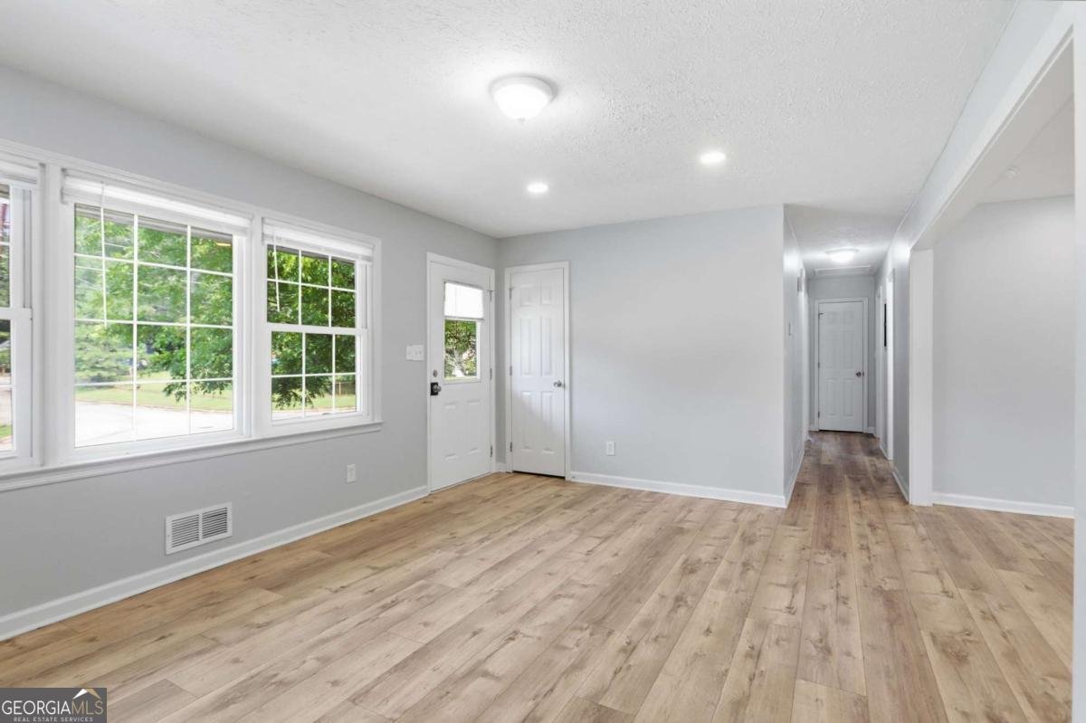 3422 Eisenhower Circle Atlanta - Photo 9