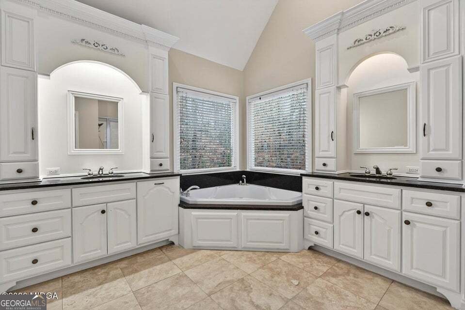 208 Huntington Court Macon - Photo 21