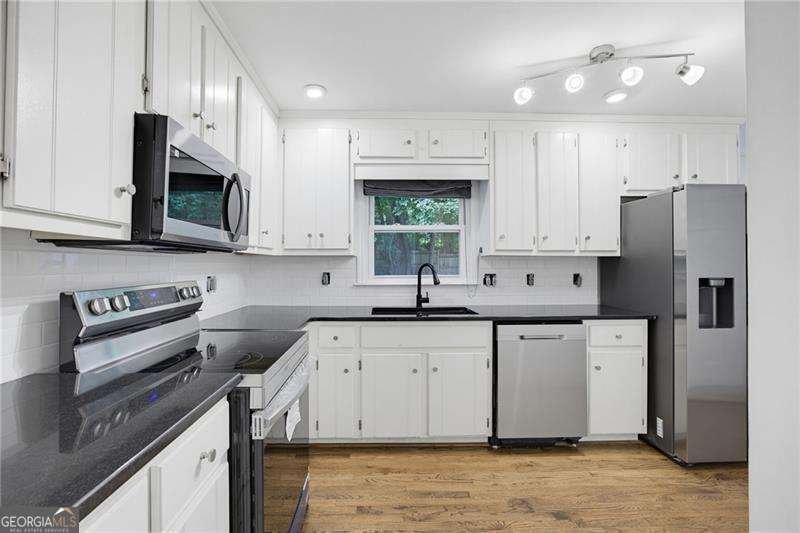 2659 Ashley Drive Marietta - Photo 7