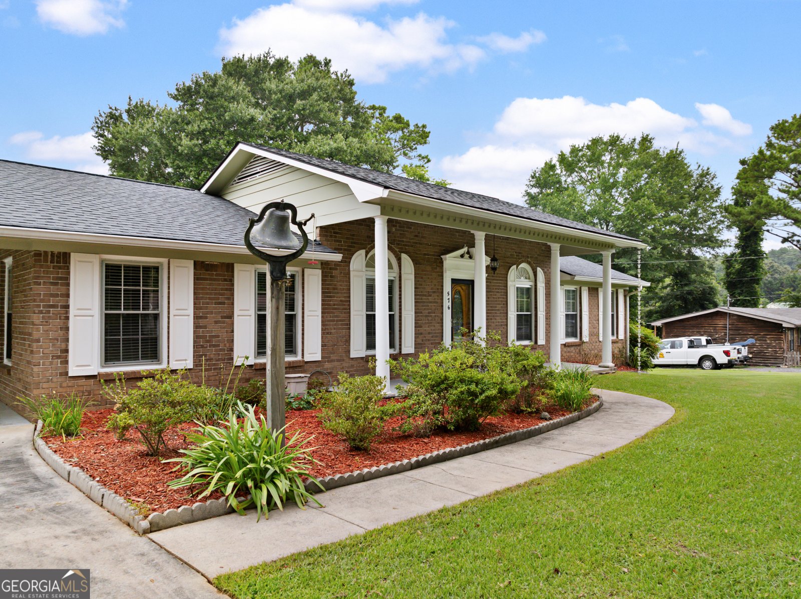 576 Reeceburg Road Silver Creek - main photo