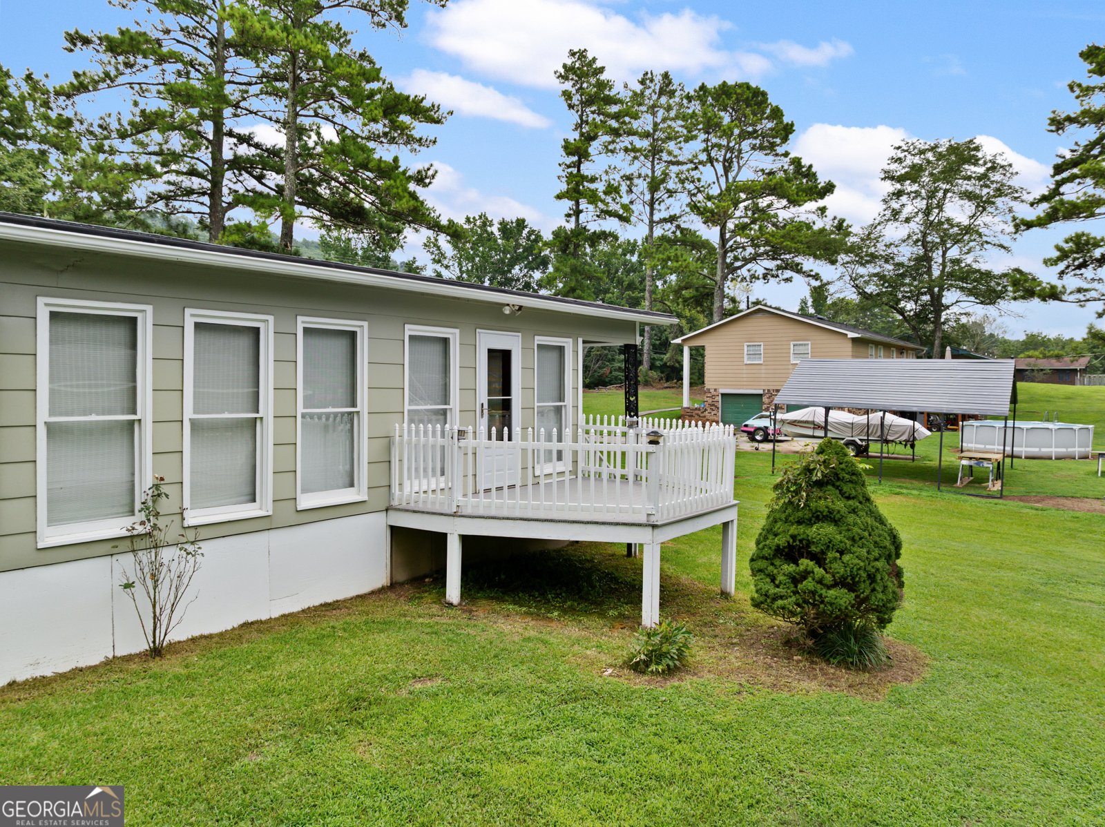 576 Reeceburg Road Silver Creek - Photo 11