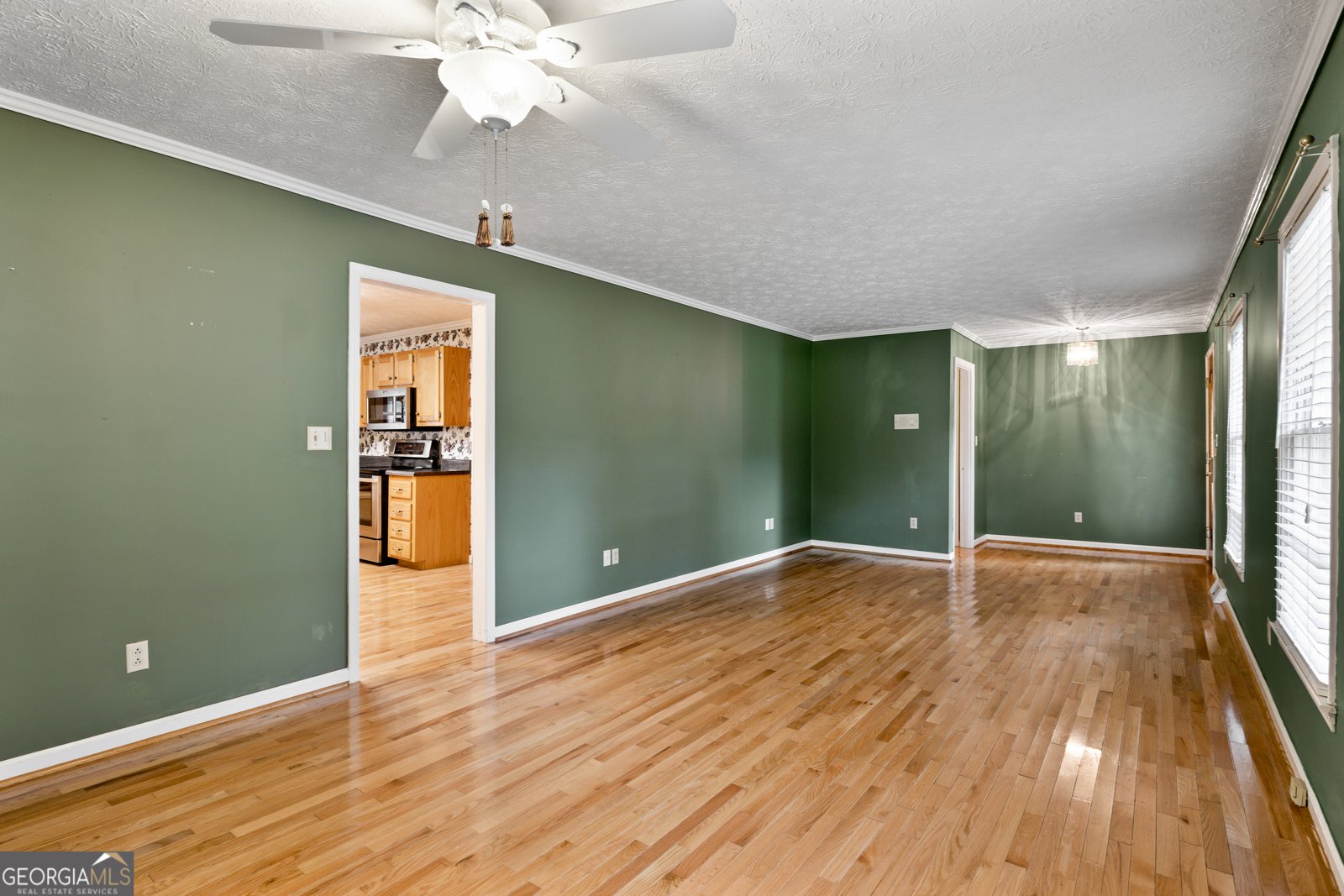 576 Reeceburg Road Silver Creek - Photo 13