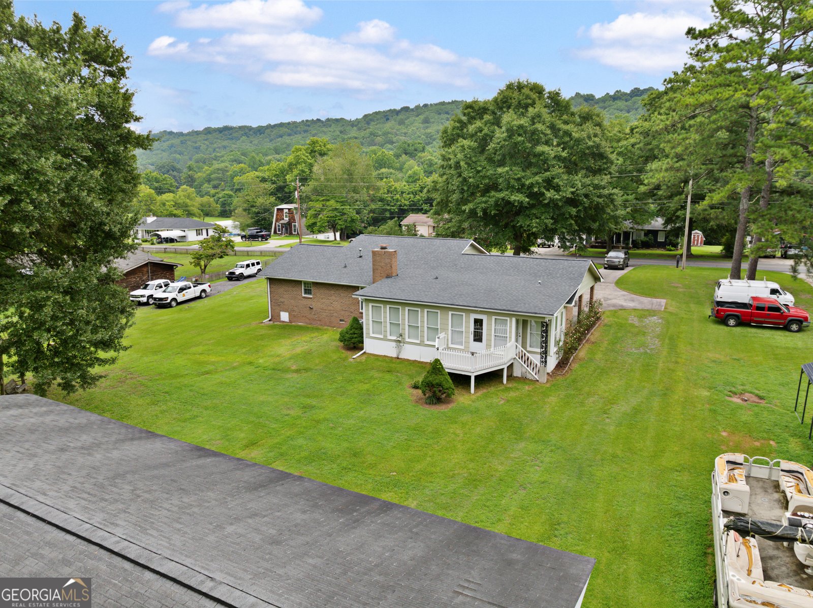 576 Reeceburg Road Silver Creek - Photo 9