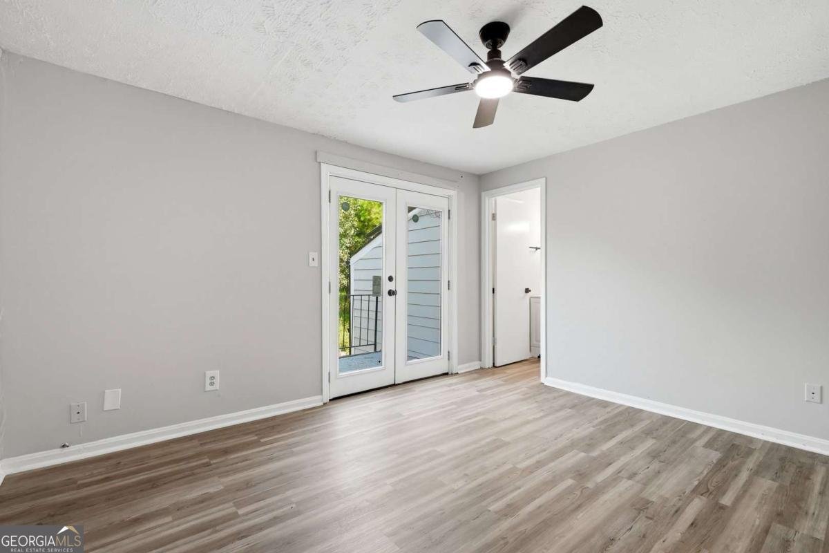 1073 Heritage Drive Greensboro - Photo 10