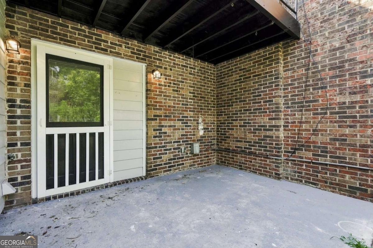 1073 Heritage Drive Greensboro - Photo 18