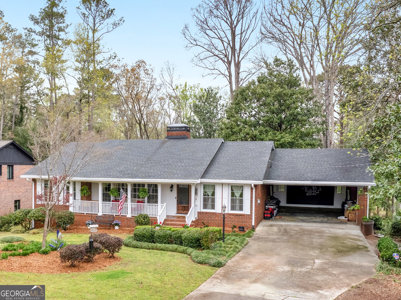 541 Pineridge Road Griffin - main photo