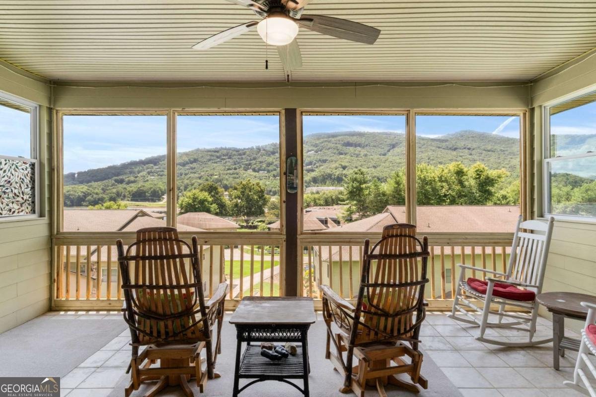 1724 Watercrest Way Young Harris - Photo 40