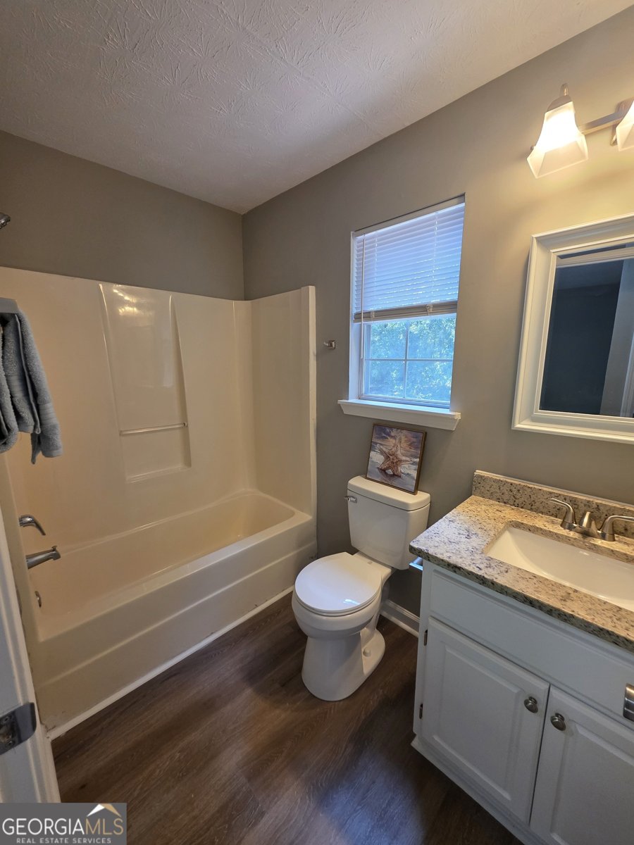 1360 Waterford Lane Monroe - Photo 14