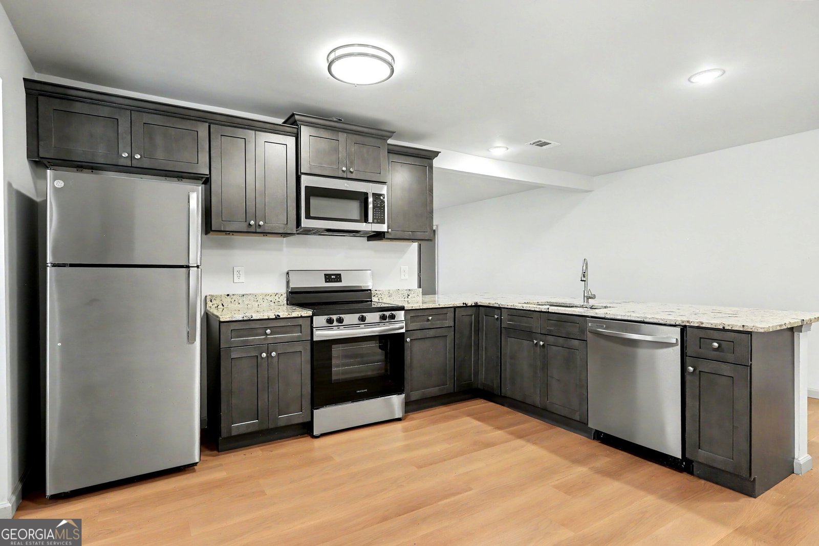 5256 Eubanks Drive Morrow - Photo 13