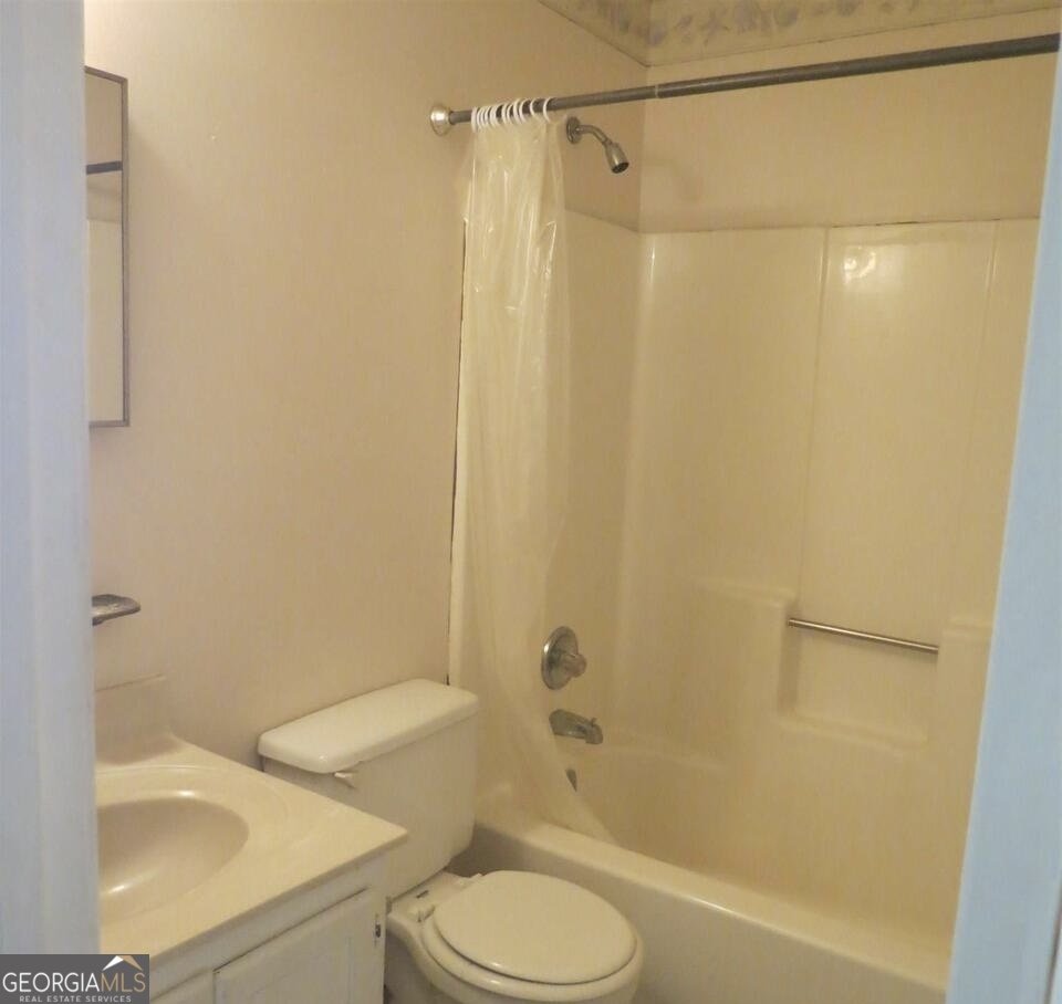 1755 Fox Chase Court Conyers - Photo 12