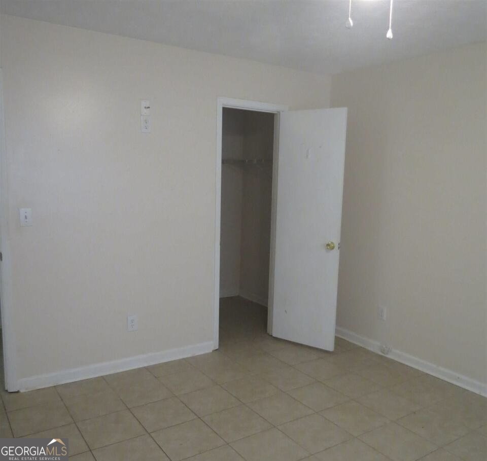 1755 Fox Chase Court Conyers - Photo 7