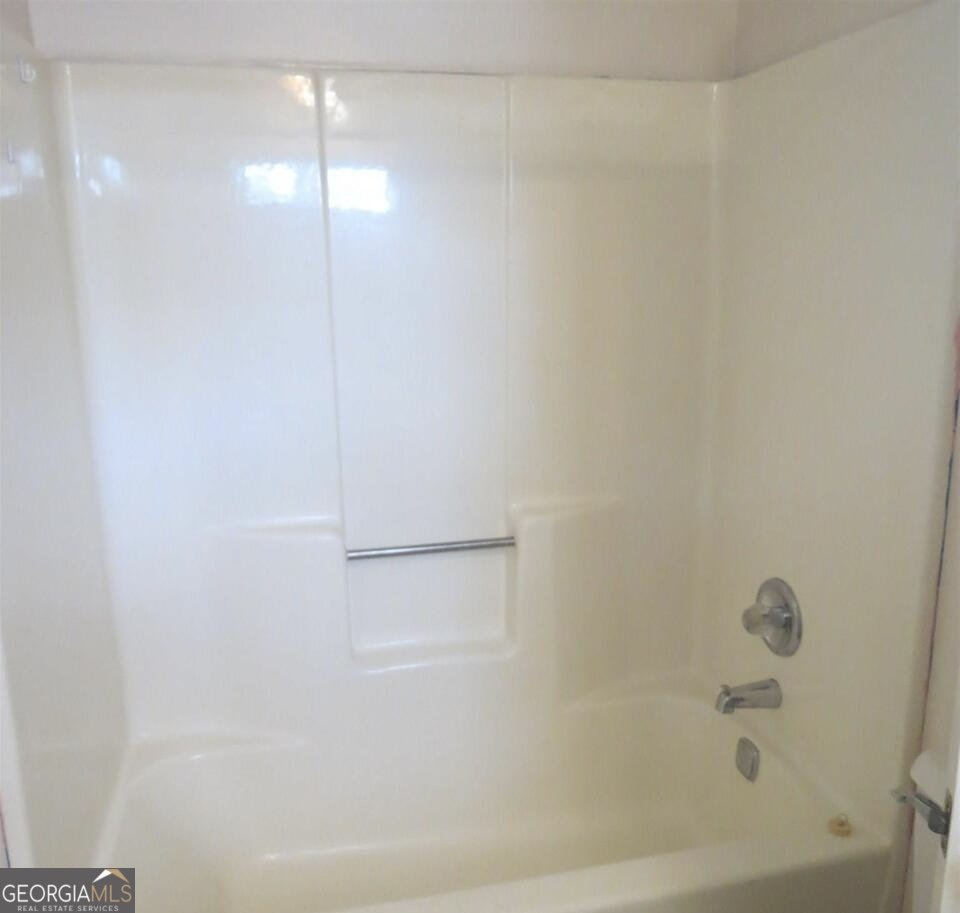 1755 Fox Chase Court Conyers - Photo 9