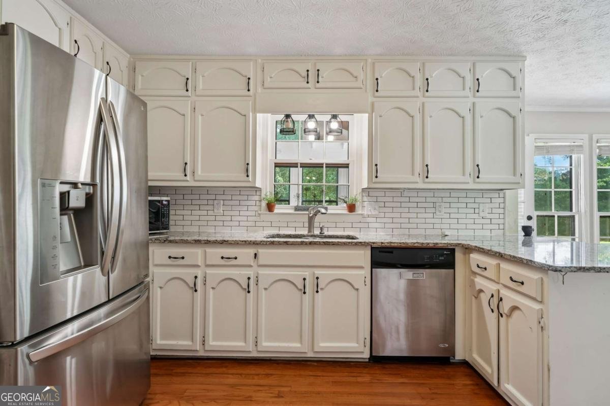 2588 Hickory Cove Lilburn - Photo 11