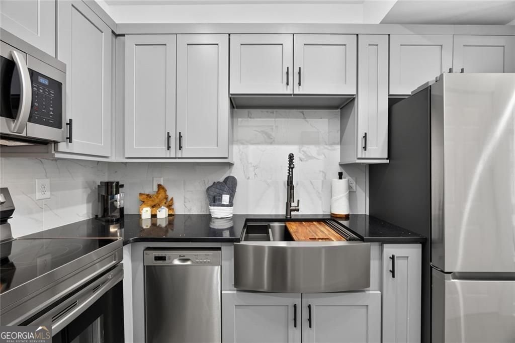 6305 Shannon Parkway Union City - Photo 9