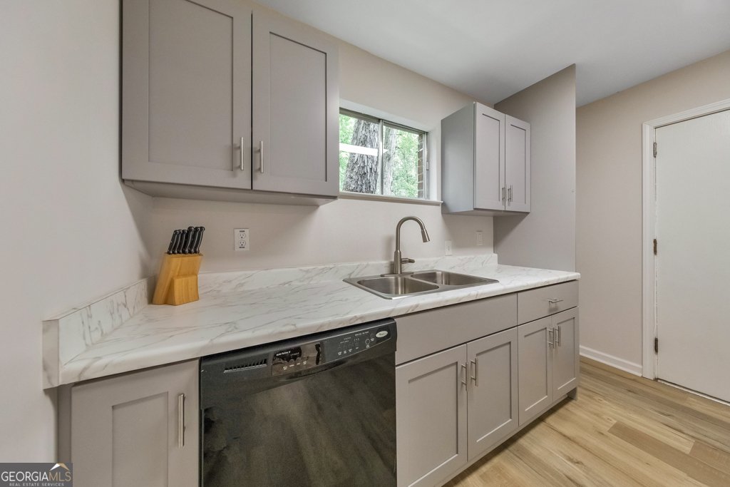 1111 Clairemont Avenue Decatur - Photo 14